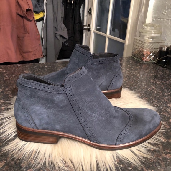 naot nefasi ankle boot
